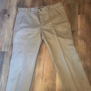 Dockers Khaki pants